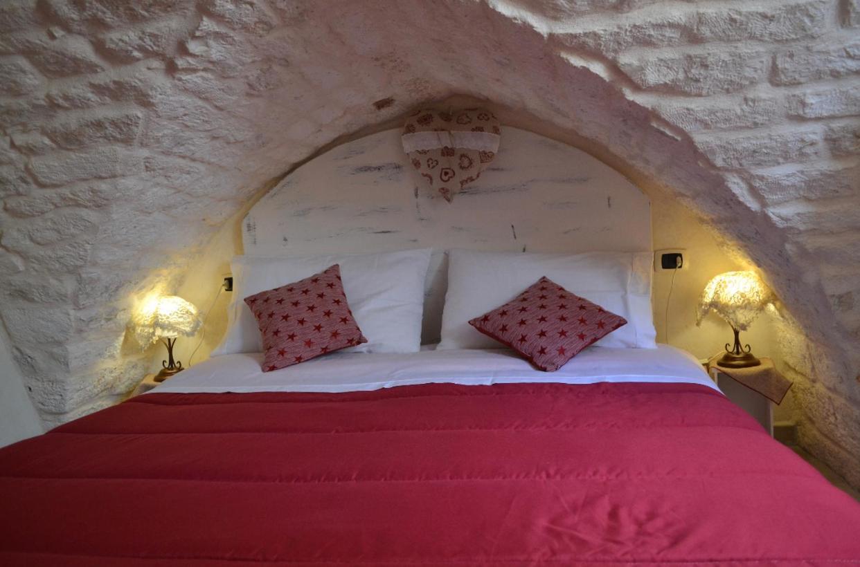 Casetta “Arte Su Pietra” Ostuni Exterior foto